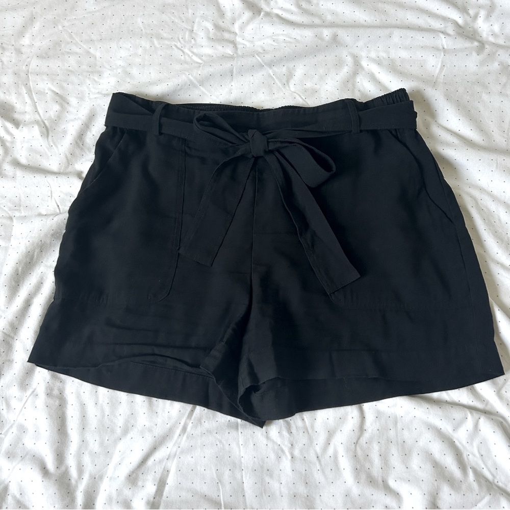 High-Waisted Paper Bag Shorts w/ Removable Belt
